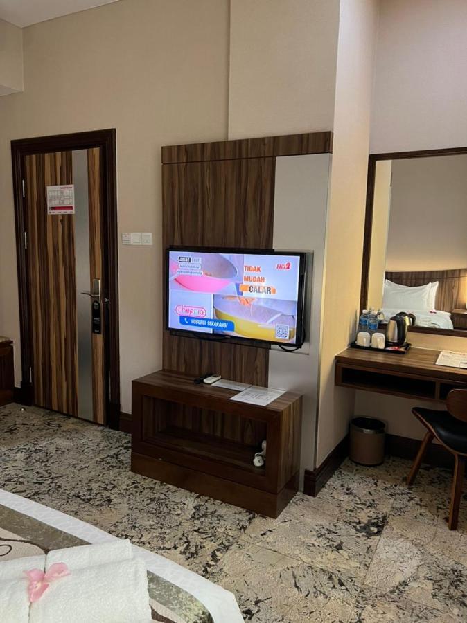 Nova Hotel ميري المظهر الخارجي الصورة
