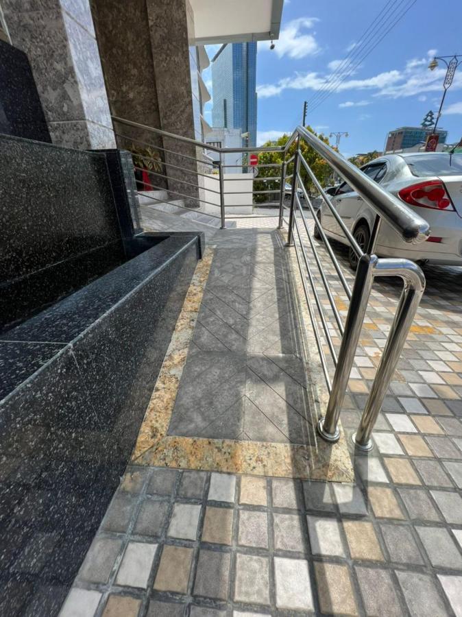 Nova Hotel ميري المظهر الخارجي الصورة