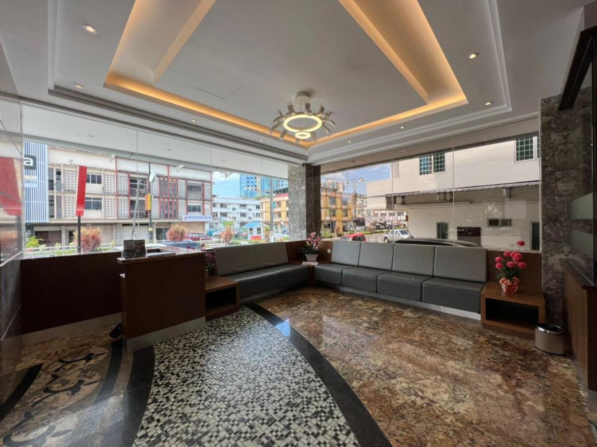 Nova Hotel ميري المظهر الخارجي الصورة